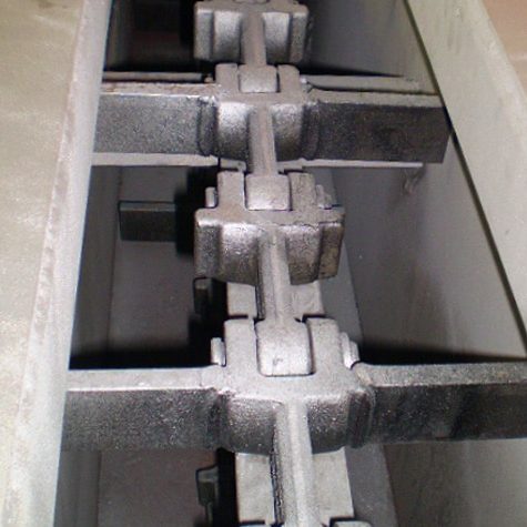 gesmede schraperketting